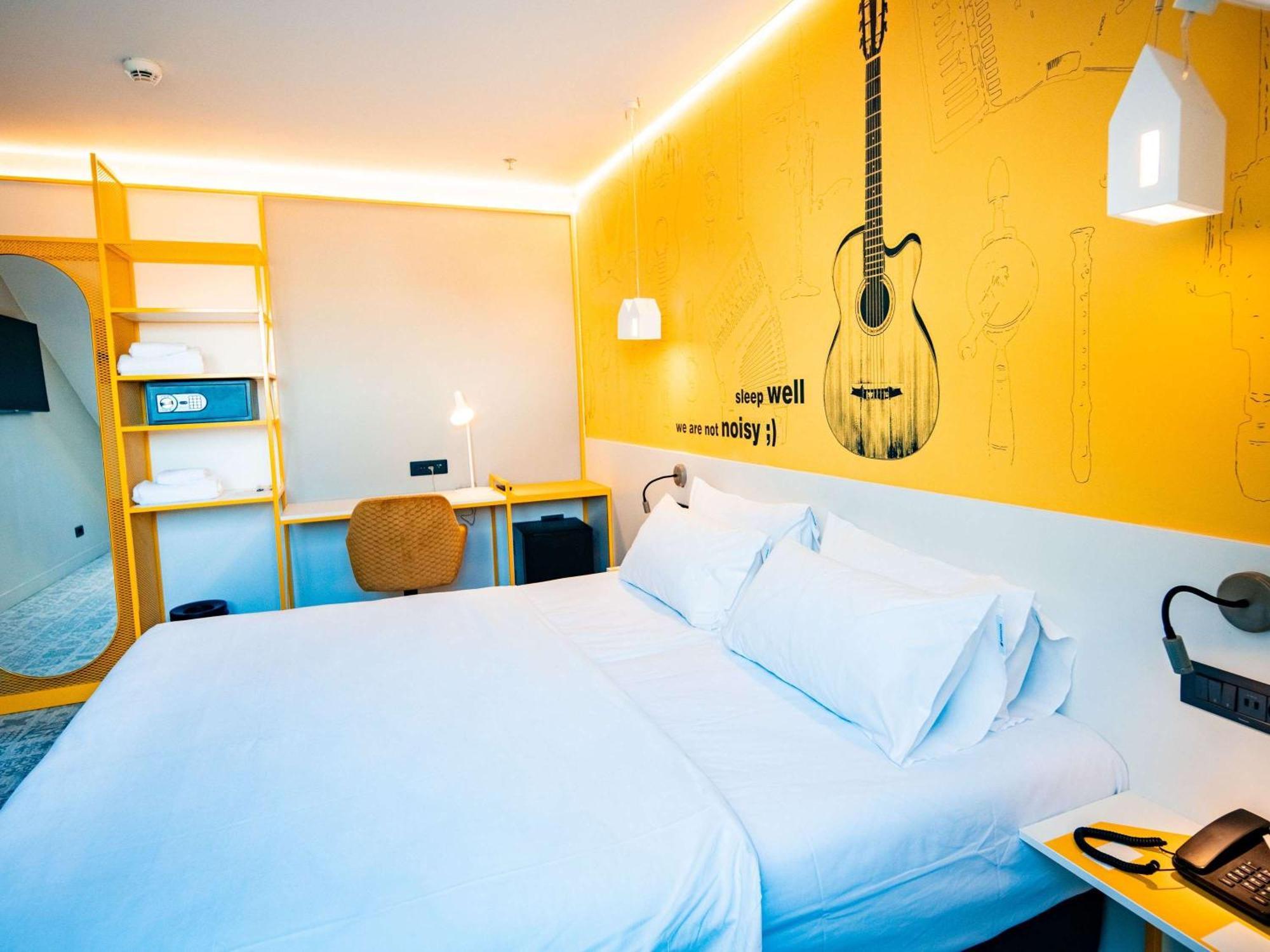 Ibis Styles Sibiu Arsenal Hotel Екстериор снимка
