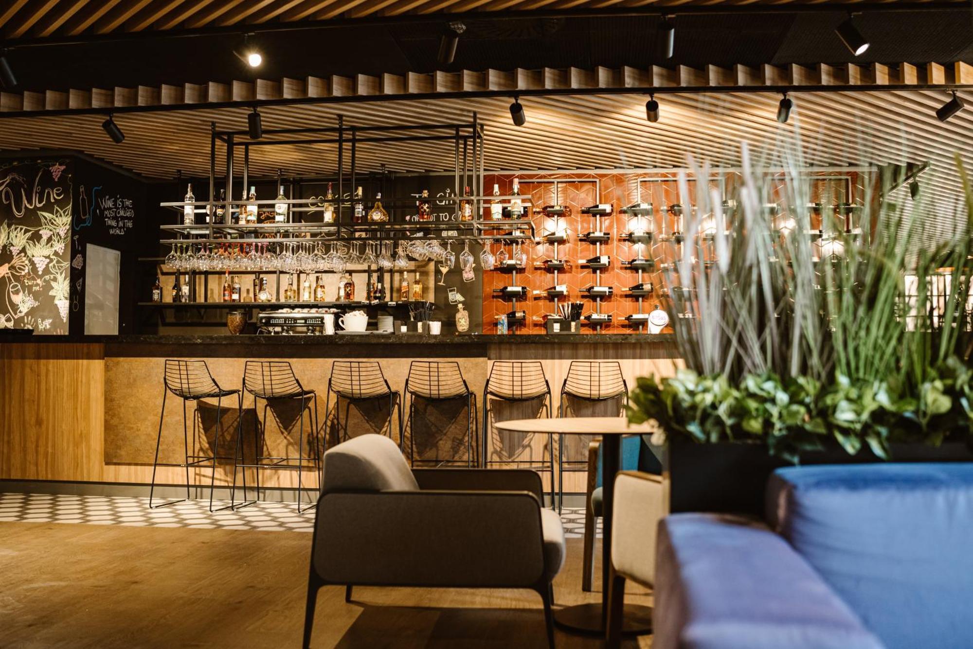 Ibis Styles Sibiu Arsenal Hotel Екстериор снимка